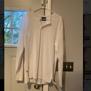 Cuts clothing long sleeve split hem